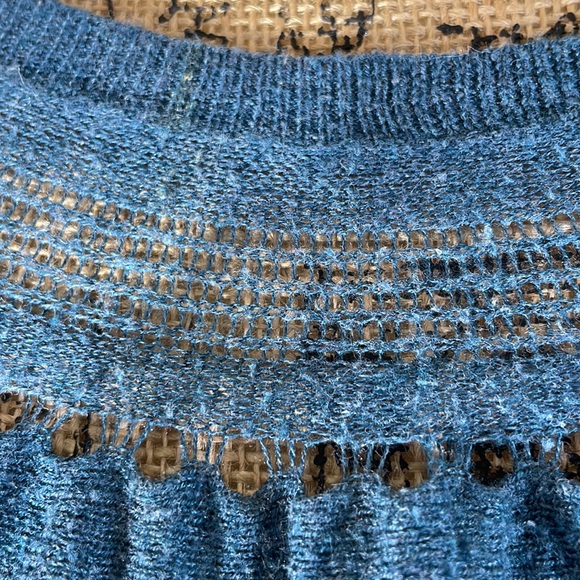 DKNY Vintage Knit Dress - Picture 3 of 17